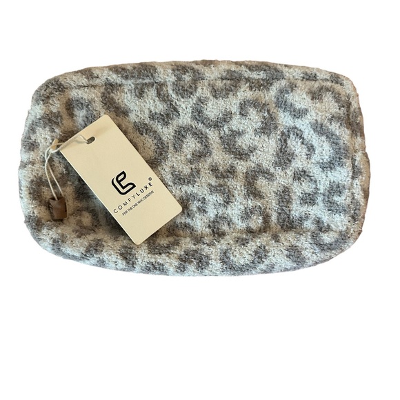 ComfyLuxe Cosmetic Bag - Picture 2 of 3